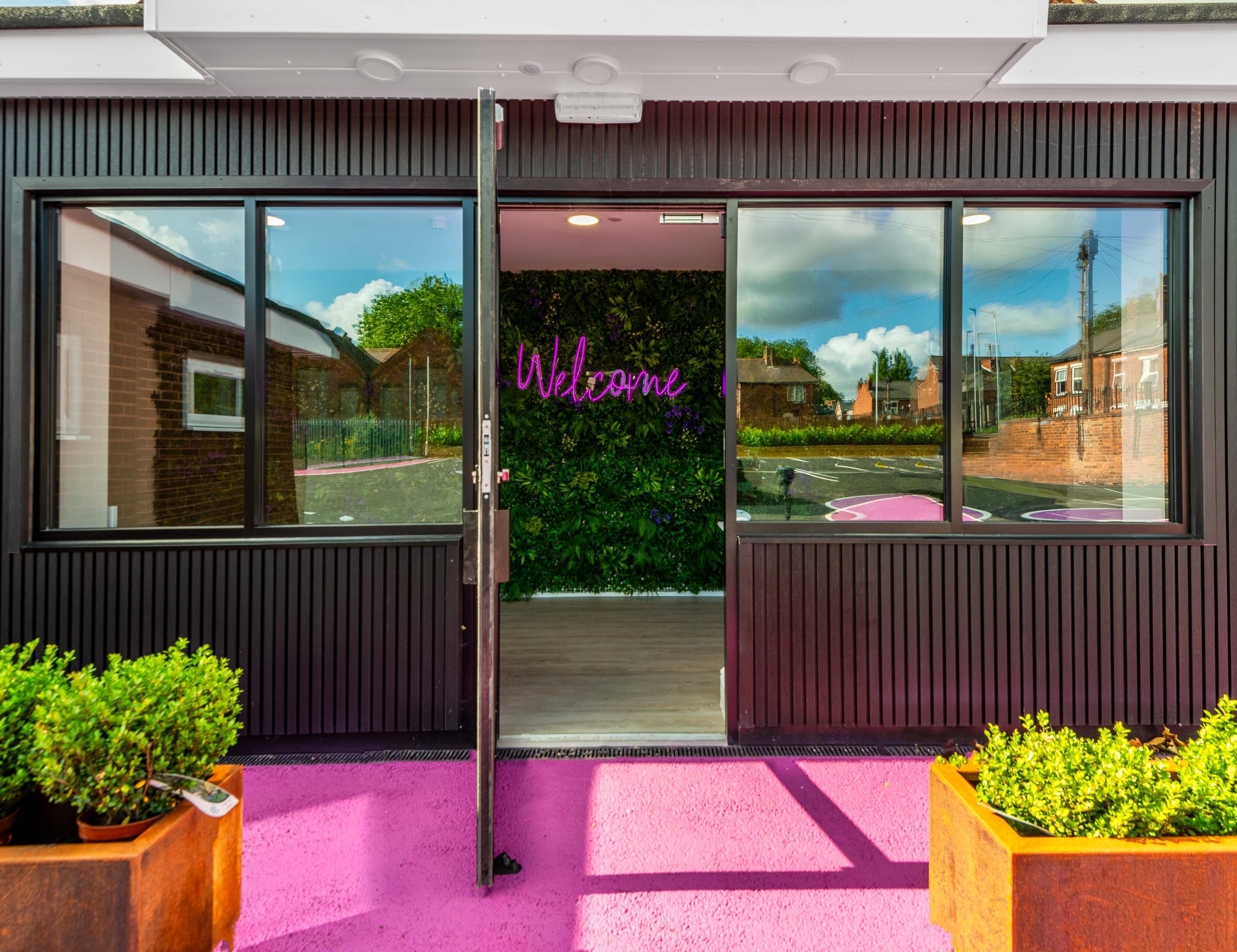 Entrance to Ryecroft School